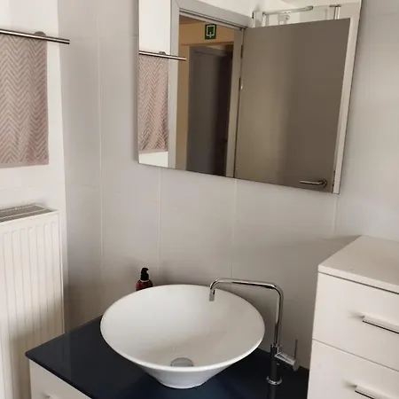 Cosy Corner 洛梅尔